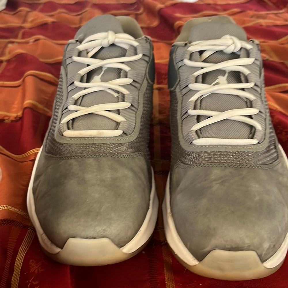 Nike Air Jordan 11 Zoom Comforts
